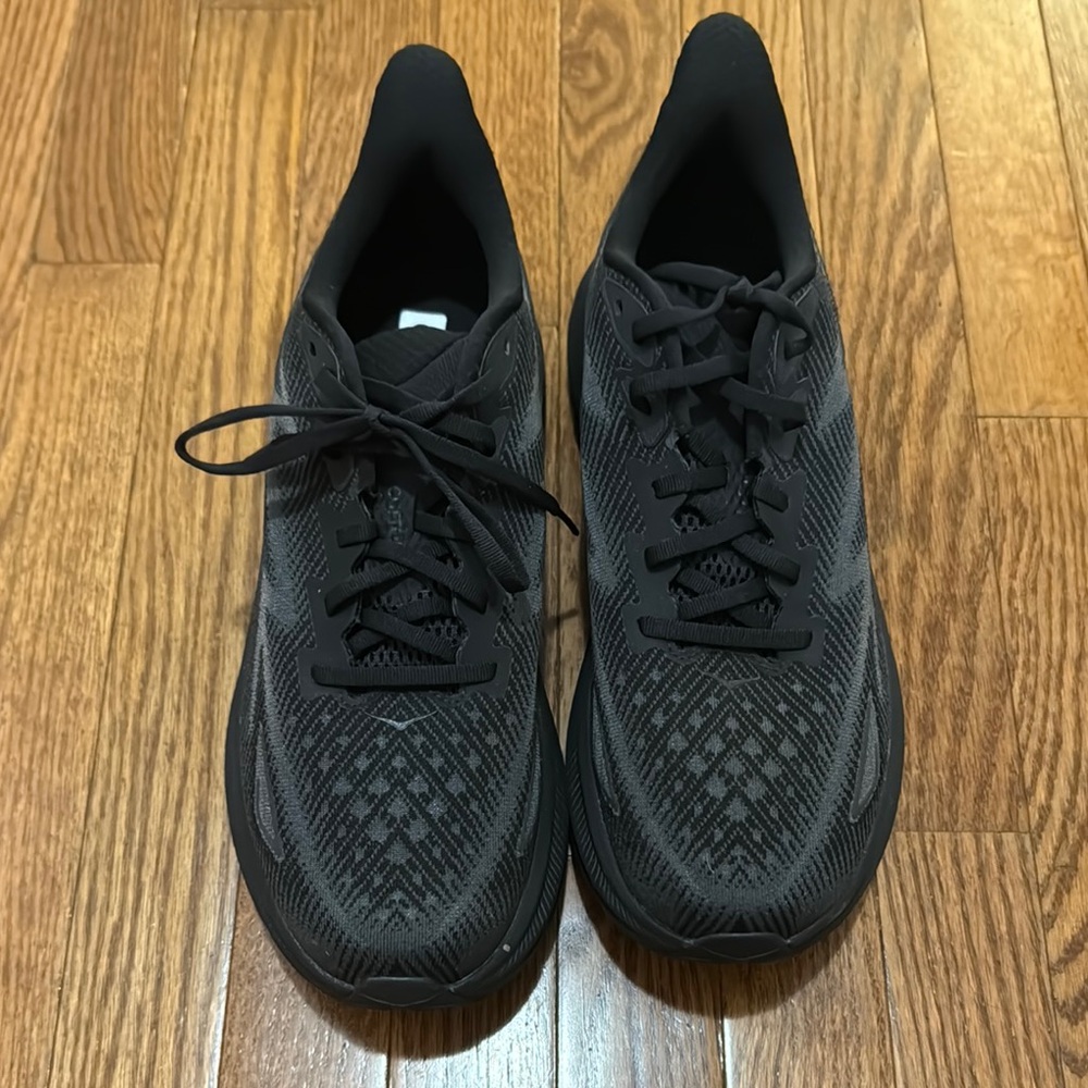 Hoka Black Athletic Shoes for Performance and Comfort